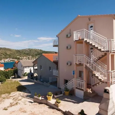 Apartments Leko Rogoznica Apartment